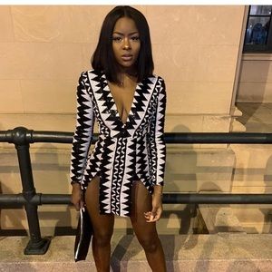 💣 Sexy, Split Dress